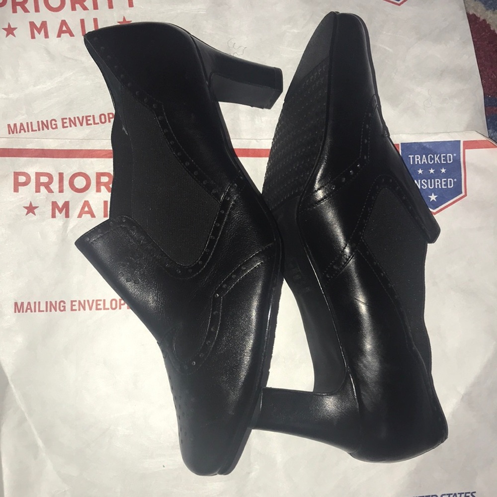 ⭐️LOWEST PRICE ⭐️ Stylish women’s shoes